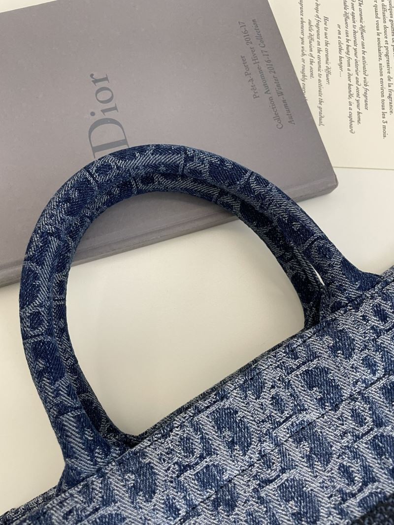 Christian Dior Shopping Bags